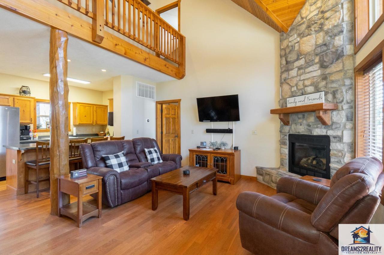 Hébergement de vacances Forest Heights - 6br - Pool Table - Near Silver Dollar - Free Tickets Included Branson