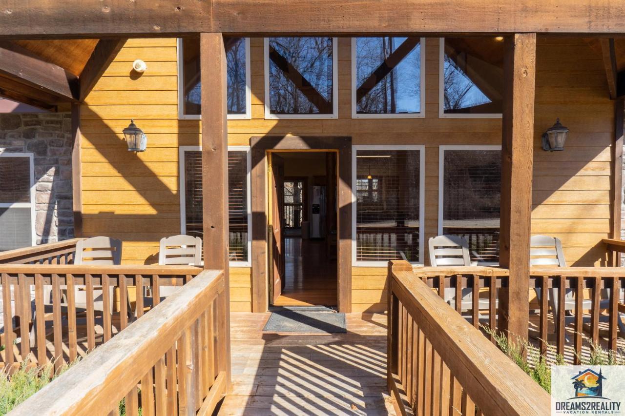 Hébergement de vacances Forest Heights - 6br - Pool Table - Near Silver Dollar - Free Tickets Included Branson