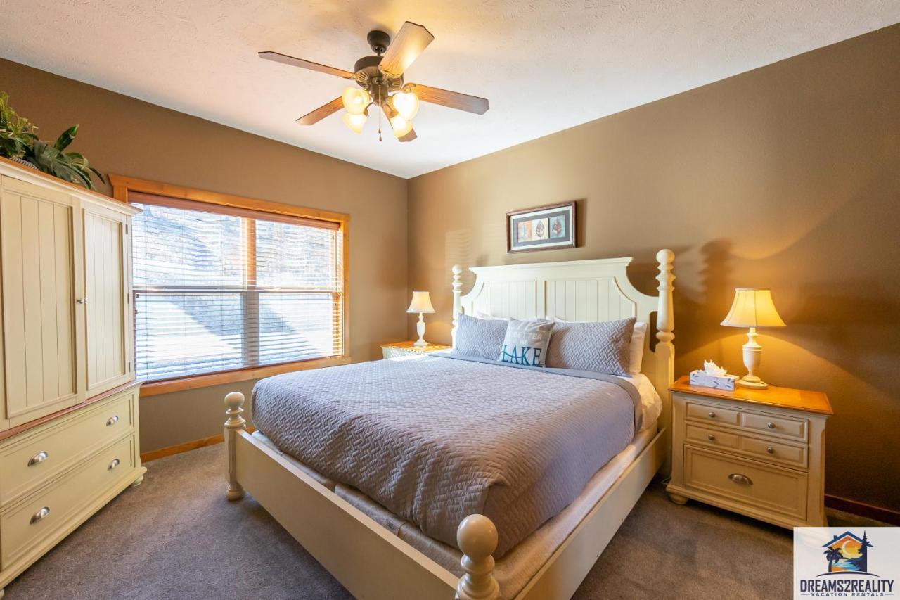 Hébergement de vacances Forest Heights - 6br - Pool Table - Near Silver Dollar - Free Tickets Included Branson